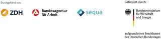 Das Bild zeigt Logos von Organisationen: ZDH, Bundesagentur für Arbeit, sequa und das Bundesministerium für Wirtschaft und Energie, zusammen mit einem Förderhinweis.